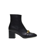 Square-toe ankle boots with flat chain detail - Frau Shoes | Official Online Shop