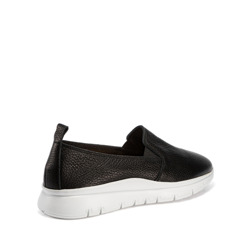 Sporty supple leather slip-ons - Frau Shoes | Official Online Shop
