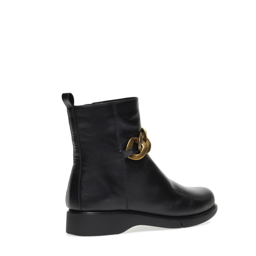 Comfortable leather ankle boots with chain detail - Frau Shoes | Official Online Shop
