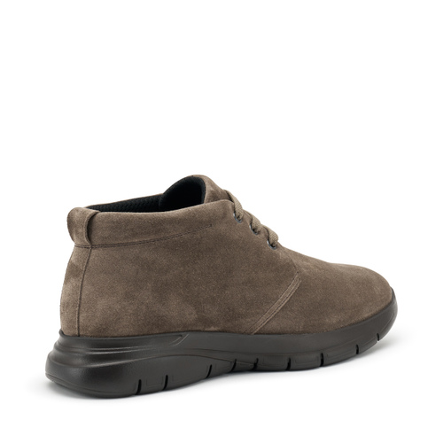 Stiefelette aus Veloursleder mit XL®-Sohle - Frau Shoes | Official Online Shop