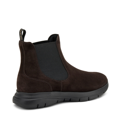 Suede Chelsea boots with XL® sole - Frau Shoes | Official Online Shop