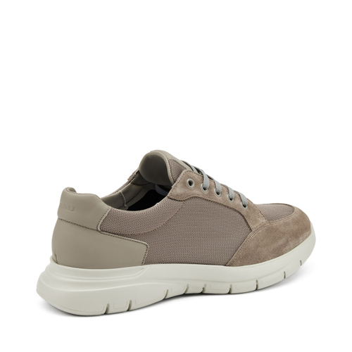 XL®-Sneaker aus Stoff mit Wildledereinsätzen - Frau Shoes | Official Online Shop