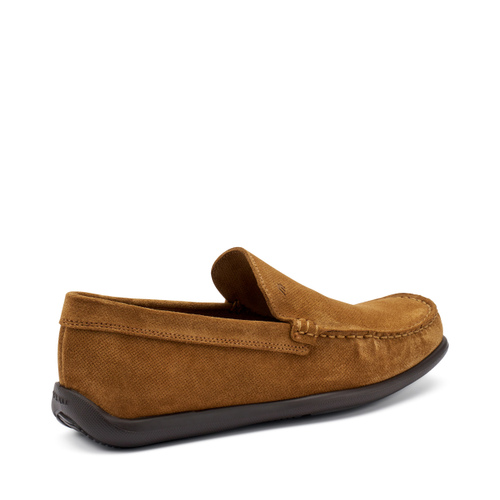 Slip-On aus gestanztem Veloursleder - Frau Shoes | Official Online Shop