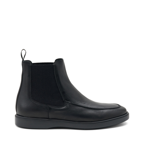 Leather Chelsea boots with apron toe - Frau Shoes | Official Online Shop