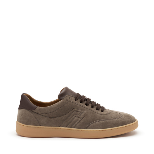 Sneaker aus Wildleder mit bernsteinfarbener Sohle - Frau Shoes | Official Online Shop