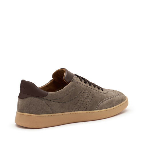 Sneaker aus Wildleder mit bernsteinfarbener Sohle - Frau Shoes | Official Online Shop