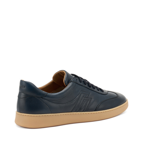 Sneaker aus Leder mit bernsteinfarbener Sohle - Frau Shoes | Official Online Shop