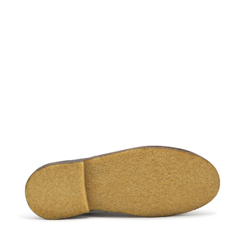 Desert boot in pelle scamosciata con suola Crepe - Frau Shoes | Official Online Shop