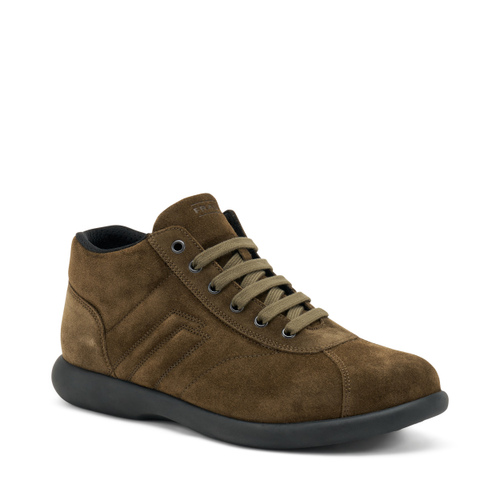 Lässige hohe Sneaker aus Veloursleder - Frau Shoes | Official Online Shop