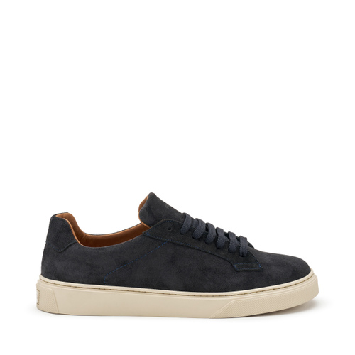 Urbaner Sneaker aus Veloursleder - Frau Shoes | Official Online Shop