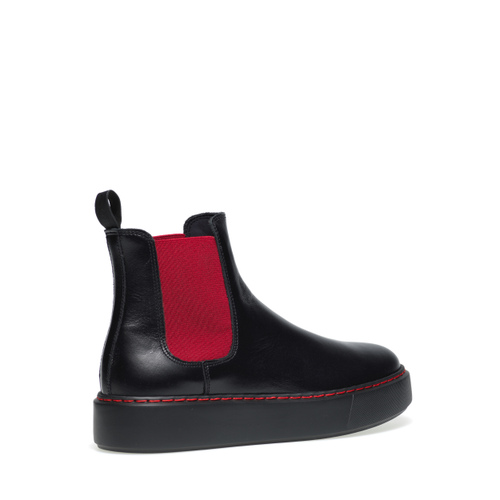 Leather Chelsea boots with contrasting details - Frau Shoes | Official Online Shop