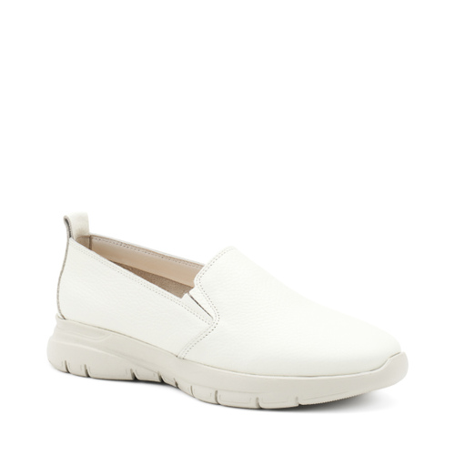 Extra-light leather slip-ons - Frau Shoes | Official Online Shop