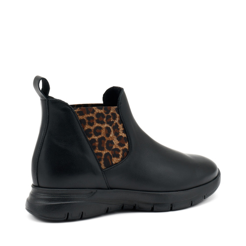 Sporty leather Chelsea boots with animal-print elastic - Frau Shoes | Official Online Shop