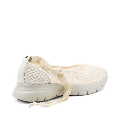 Ballerina aus extra leichtem Mesh - Frau Shoes | Official Online Shop