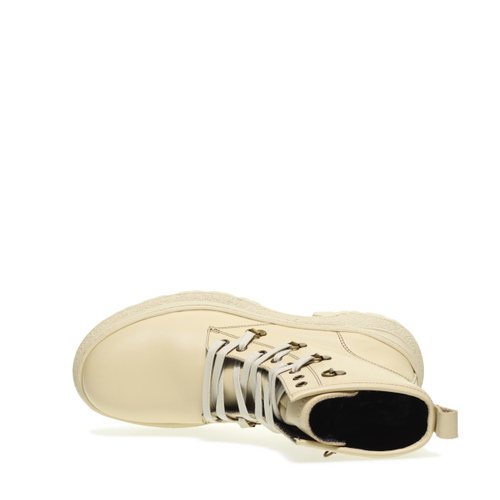 Anfibio con dettaglio passalacci - Frau Shoes | Official Online Shop