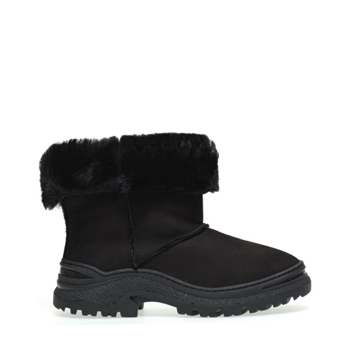 Warm sheepskin ankle boots - Frau Shoes | Official Online Shop