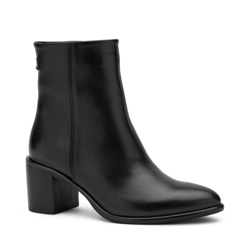Pointed-toe leather ankle boots - Frau Shoes | Official Online Shop