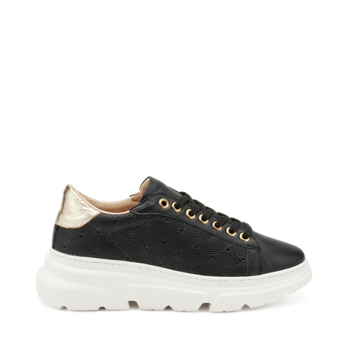 Sneakers traforata in pelle - Frau Shoes | Official Online Shop