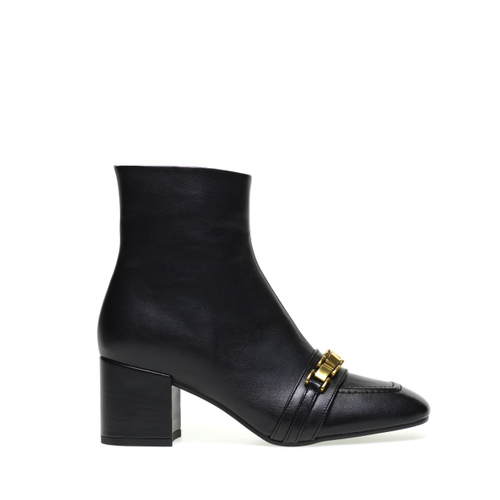 Tronchetto a punta quadra con catena piatta - Frau Shoes | Official Online Shop