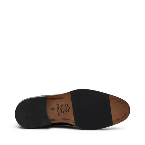 Eleganter Schnürschuh aus glänzendem Leder - Frau Shoes | Official Online Shop