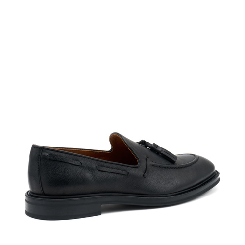 Leder-Mokassin mit Quaste - Frau Shoes | Official Online Shop