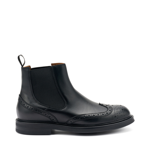 Leather Chelsea boots with wing-tip design - Frau Shoes | Official Online Shop