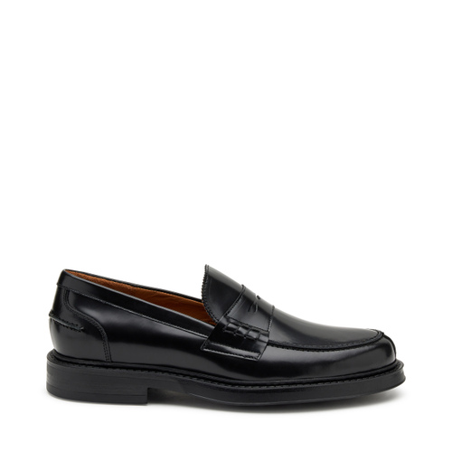 Classic semi-glossy leather loafers - Frau Shoes | Official Online Shop