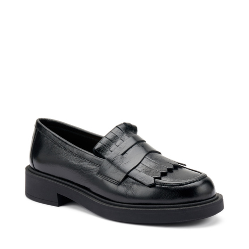 Mocassini in pelle stropicciata con frangia - Frau Shoes | Official Online Shop
