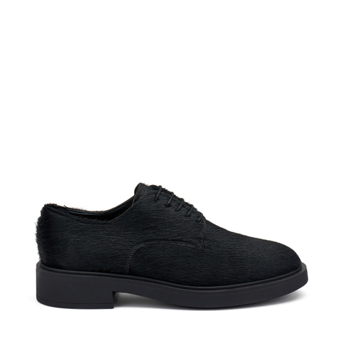 Ponyhair-effect leather lace-ups, Col. Black | Frau