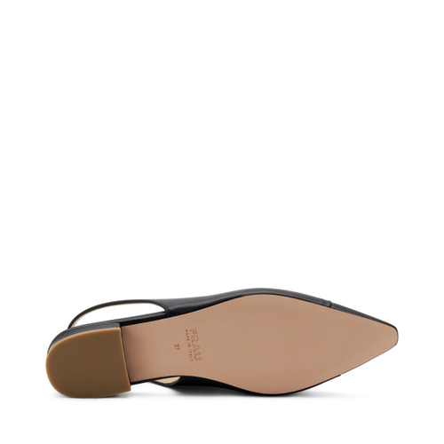 Slingback aus Leder mit spitzer Zehenpartie - Frau Shoes | Official Online Shop