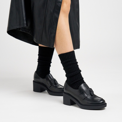 Mokassin aus Leder mit farblich passendem Vorhängeschloss - Frau Shoes | Official Online Shop