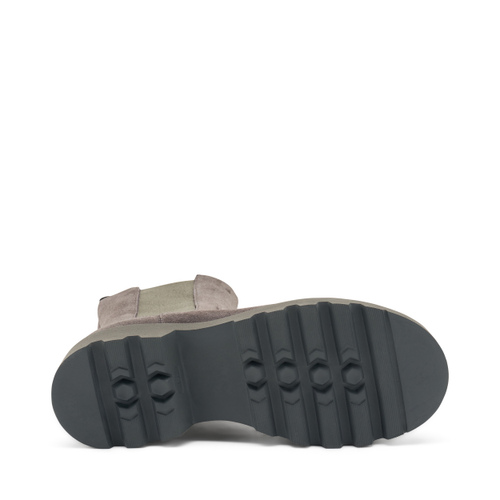 High suede Chelsea boots with lug sole - Frau Shoes | Official Online Shop