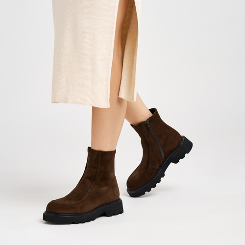 Suede ankle boots with Adler stitching - Frau Shoes | Official Online Shop