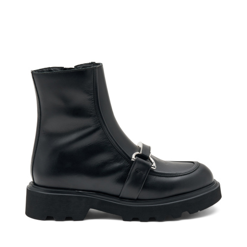 Stiefelette aus Leder mit Spange - Frau Shoes | Official Online Shop