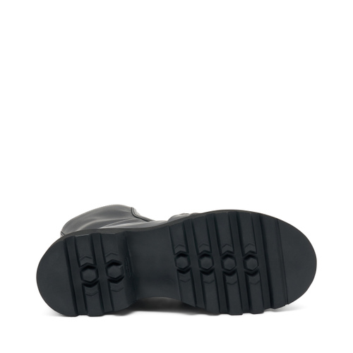 Stiefelette aus Leder mit Spange - Frau Shoes | Official Online Shop