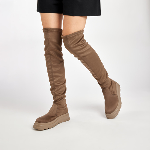 Thigh-high boots with platform sole - Frau Shoes | Official Online Shop