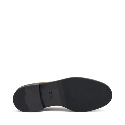 Mocassini in pelle scamosciata con traversina - Frau Shoes | Official Online Shop