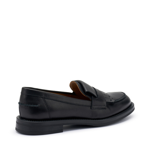 College-Mokassin mit Fransen - Frau Shoes | Official Online Shop