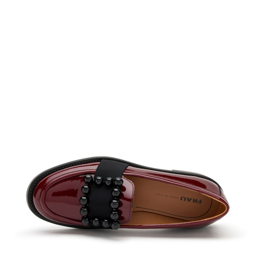 Glossy patent leather loafers with accessory - Frau Shoes | Official Online Shop