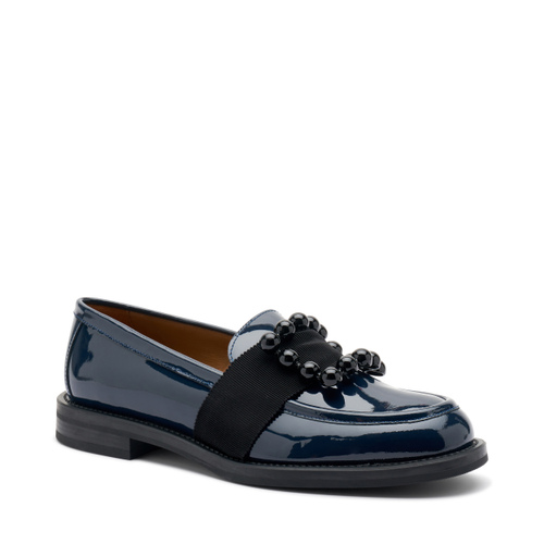 Glossy patent leather loafers with accessory - Frau Shoes | Official Online Shop