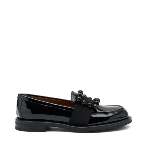 Glossy patent leather loafers with accessory - Frau Shoes | Official Online Shop