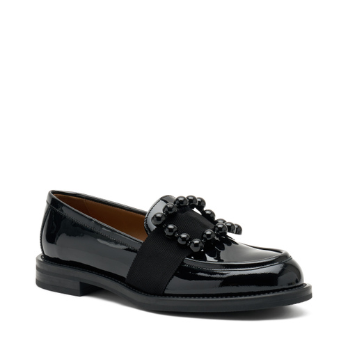 Glossy patent leather loafers with accessory - Frau Shoes | Official Online Shop