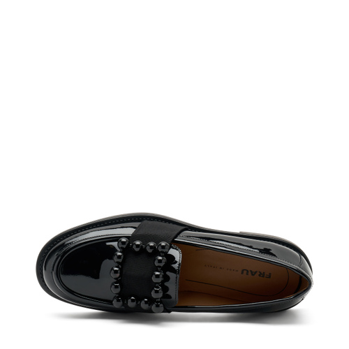 Glossy patent leather loafers with accessory - Frau Shoes | Official Online Shop