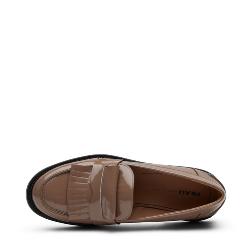 Glossy patent leather loafers with fringing - Frau Shoes | Official Online Shop