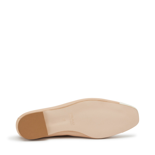 Ballerina in pelle con puntina a contrasto - Frau Shoes | Official Online Shop