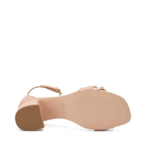 Sandalo con tacco in pelle con morsetto - Frau Shoes | Official Online Shop