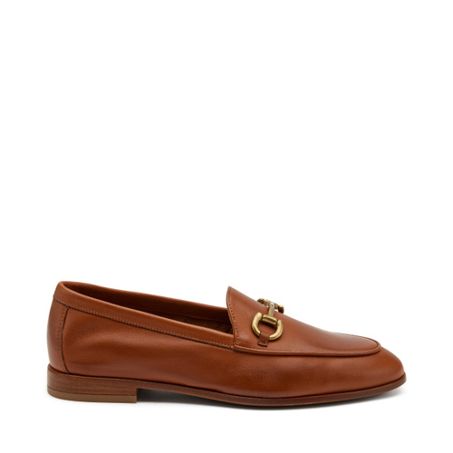 Elegant leather loafers with clasp detail - Frau Shoes | Official Online Shop