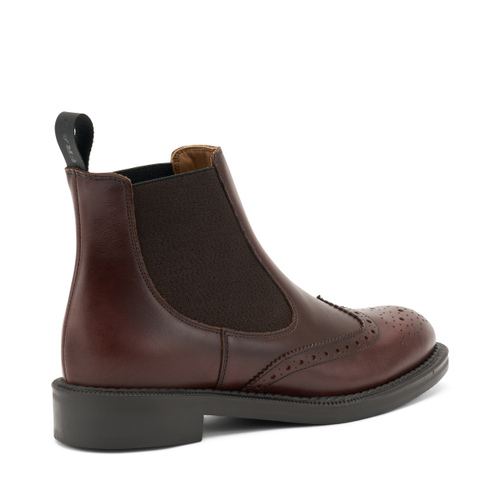 Leather Chelsea boots with wing-tip design - Frau Shoes | Official Online Shop