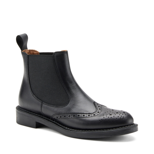 Leather Chelsea boots with wing-tip design - Frau Shoes | Official Online Shop