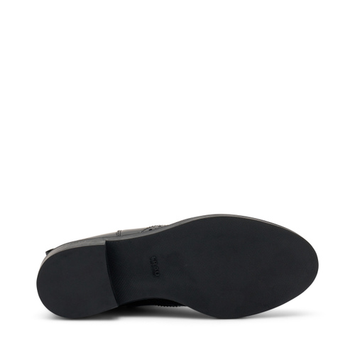 Brushed leather Chelsea boots with wing-tip detail - Frau Shoes | Official Online Shop